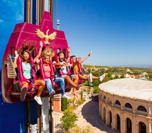 Desde Hello Valencia, os informamos de las atracciones más emocionantes de Terra Mítica, el parque temático y de atracciones de Benidorm.