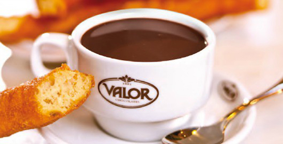 churros y buñuelos con chocolate en Valencia