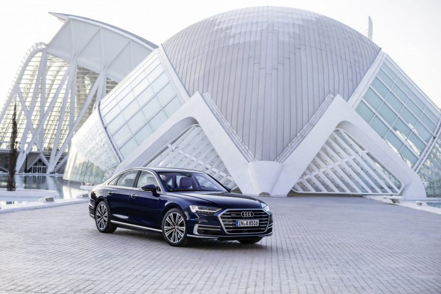 Motor. Audi A8: una nave espacial