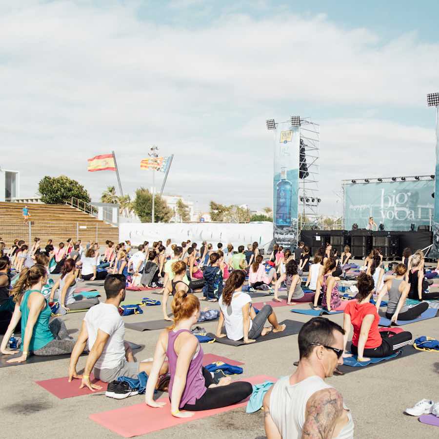 Valencia acoge la segunda edición del macro festival Big Yoga