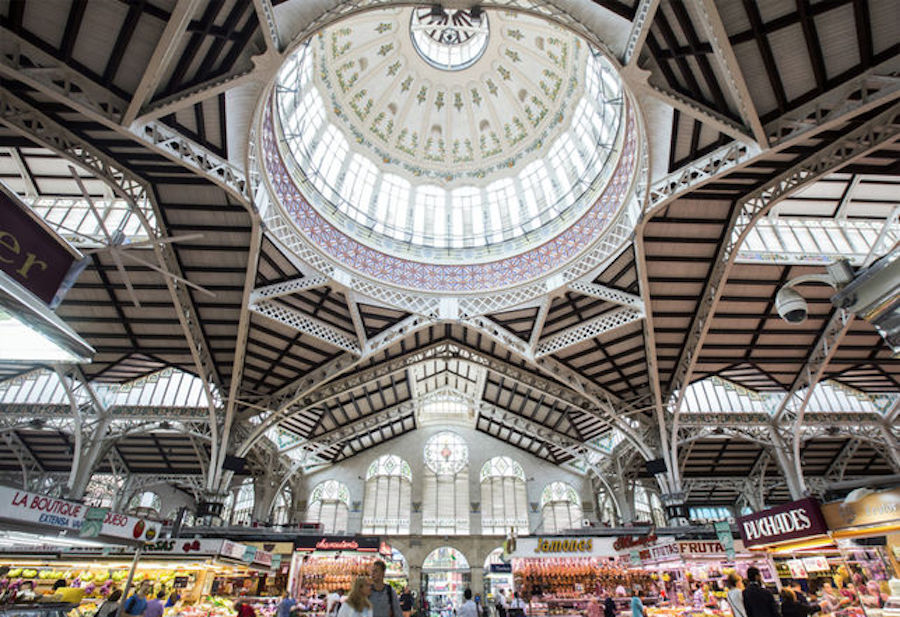 mercado central abierto por vacaciones