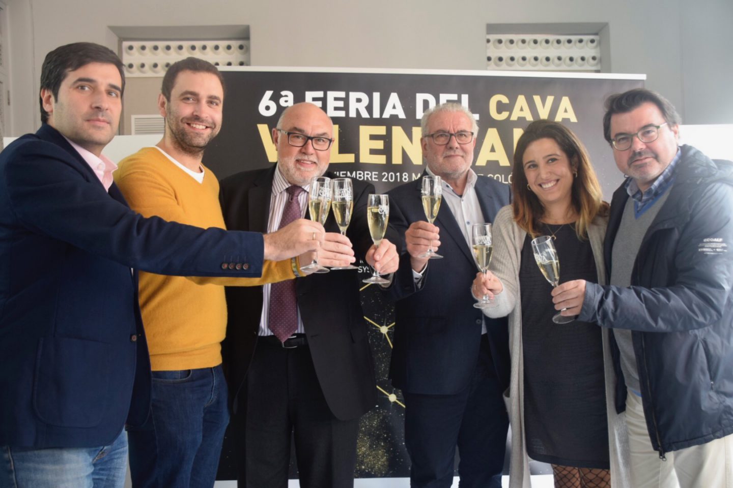 LA CONSTELACIÓN DE ESTRELLAS DEL CAVA VALENCIANO TOMA EL MERCADO COLÓN