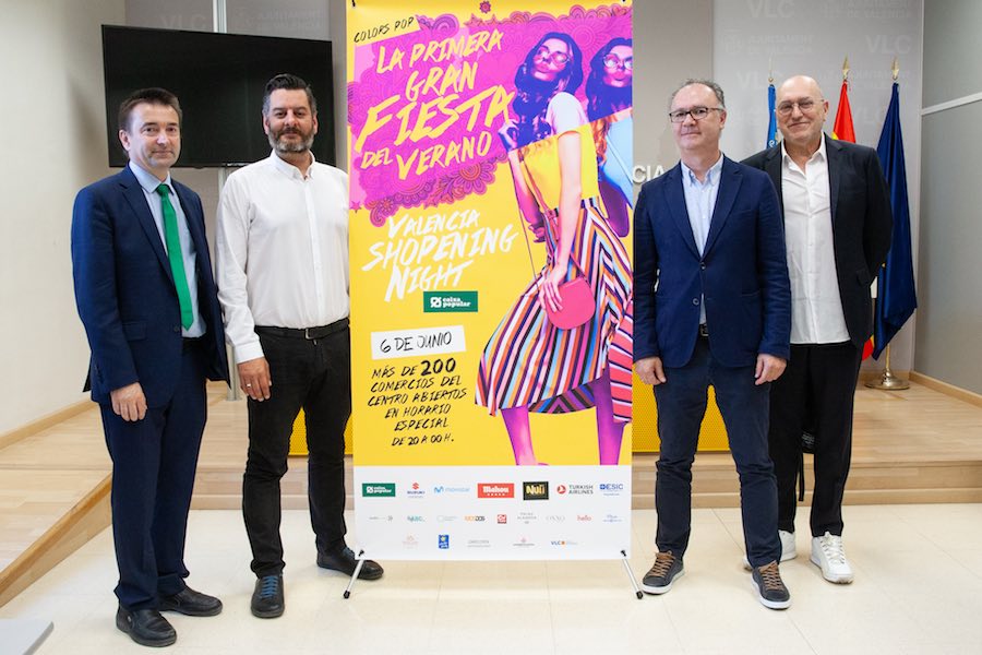 LA EDICIÓN MÁS VERANIEGA DE LA SHOPENING NIGHT CAIXA POPULAR 2019