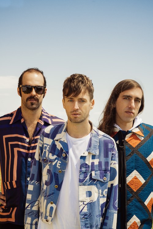 La fusión electrónica y multicultural de Crystal Fighters llega a los Conciertos de Viveros de València en el penúltimo día de espectáculos del festival.