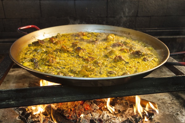 degustar paella en primavera el mejor plan