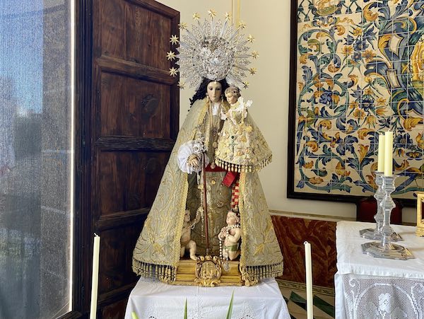 La Virgen de los Desamparados en el Museo de la Seda