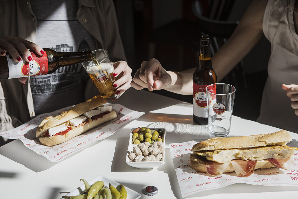 Almuerzo típico valenciano con Amstel