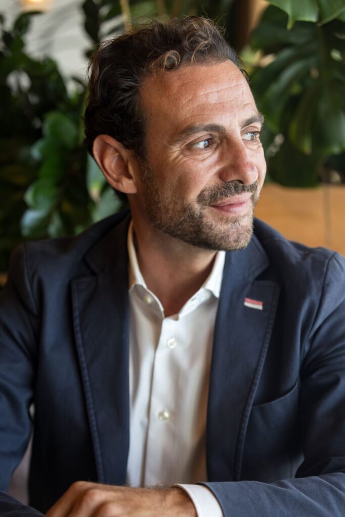 Héctor Berenguer 